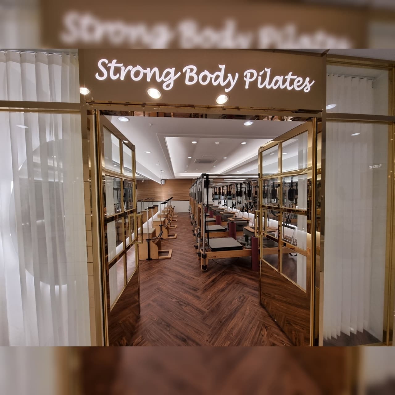/user/s/stronggym/editor/2109/34bdec7e70e4a1a1935b3f953f3bbf4b_1630732643_3784.jpg 이미지크게보기