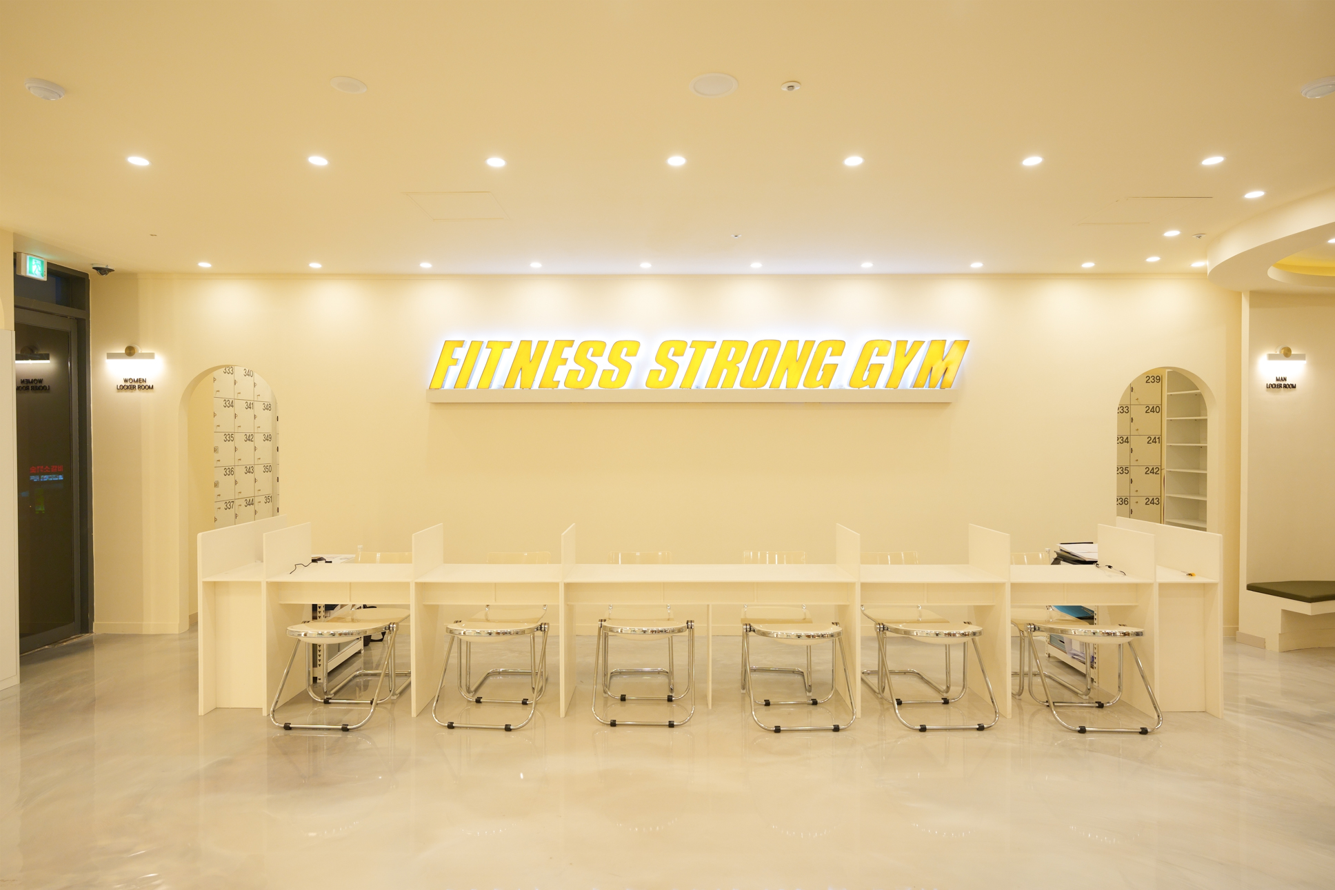 /user/s/stronggym/editor/2310/7b87bd1e7839c562852f35b7fd61ad4e_1698762162_6863.jpg 이미지크게보기