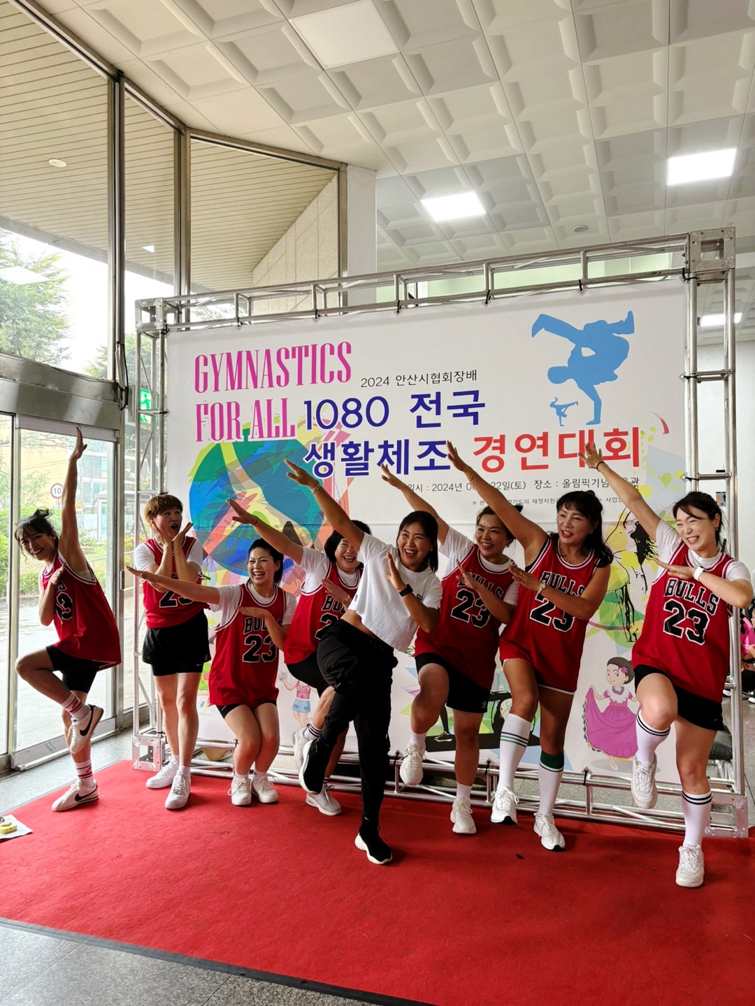 /user/s/stronggym/editor/2508/71086552bdaddb531febcbed9f431a42_1755764319_476.jpg 이미지크게보기