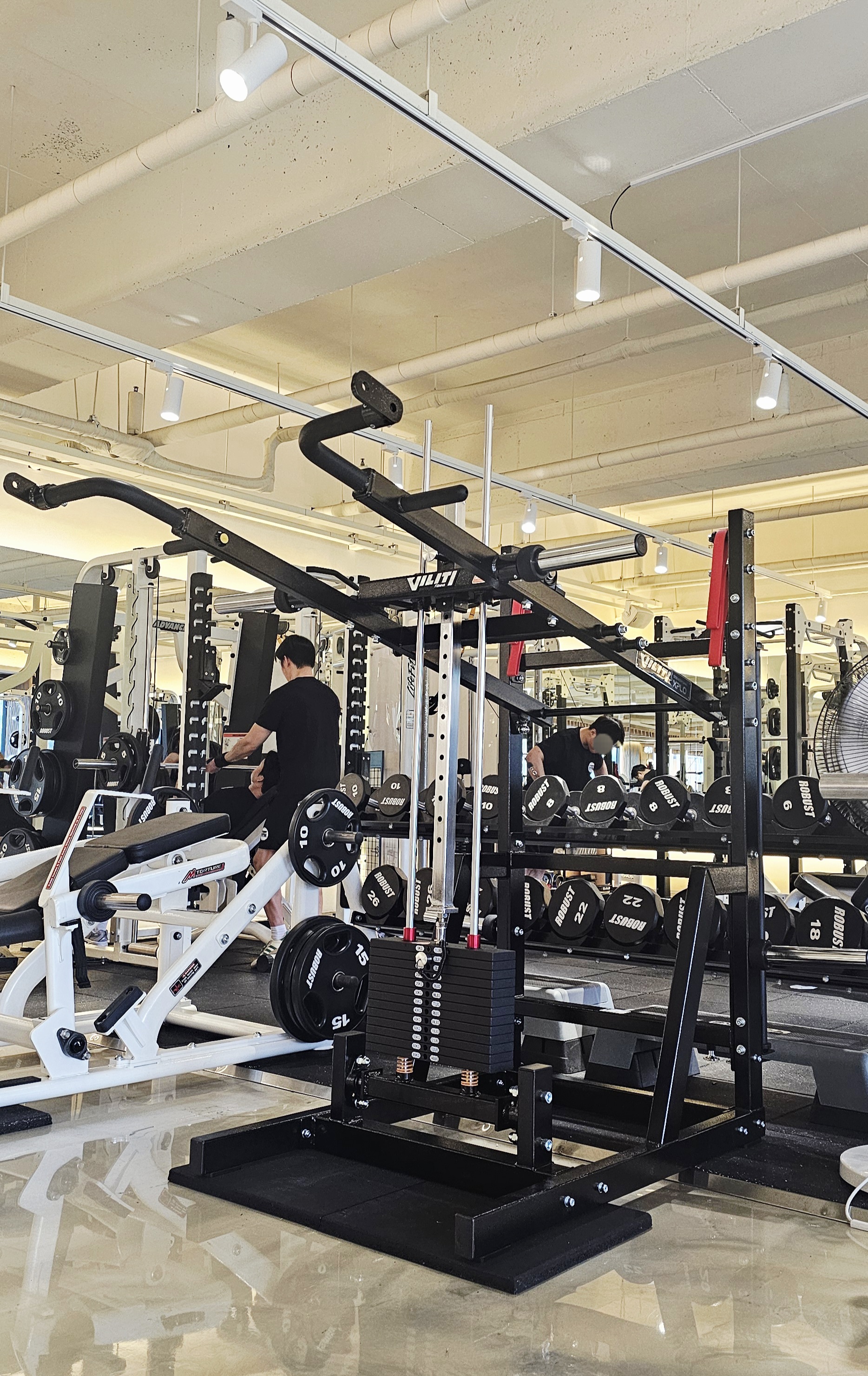 /user/s/stronggym/editor/2510/88a521710fe2d2f5cf2b6320ffcc71af_1761586480_6604.jpg 이미지크게보기