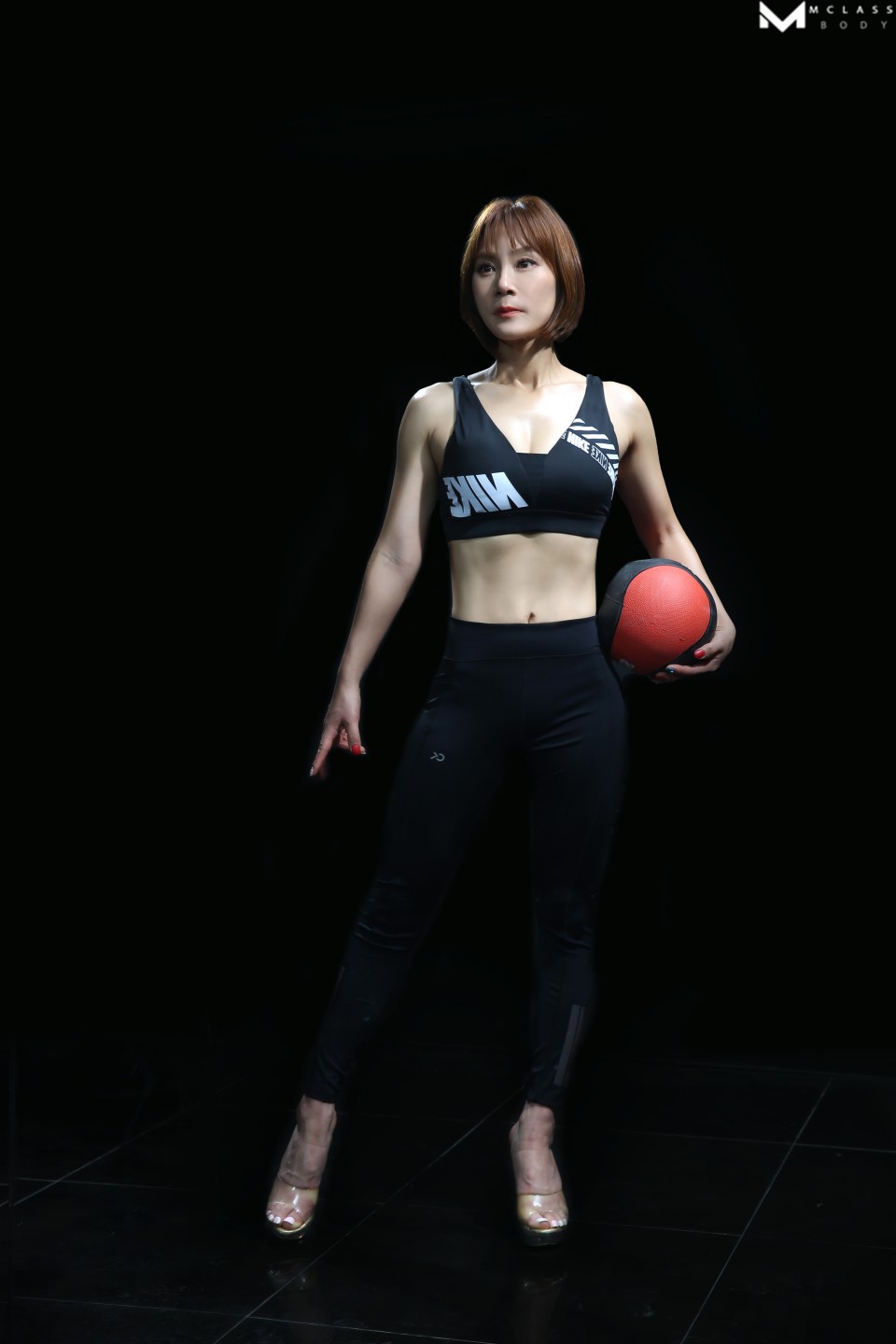 /user/s/stronggym/editor/1904/3fe1f711c72e4748fa996ff2925ccf78_1555576420_9515.jpg 이미지크게보기